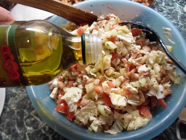 Zeleninový šalát s kuracím mäsom (fotorecept) - obrázok 7