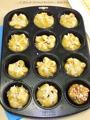 Kysnuté muffiny s lubovoľnou plnkou - obrázok 4