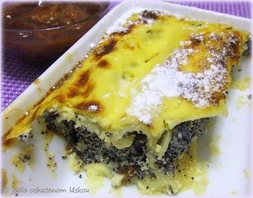 Sladké makové cannelloni s ricottou a slivkovým kompótom - obrázok 5