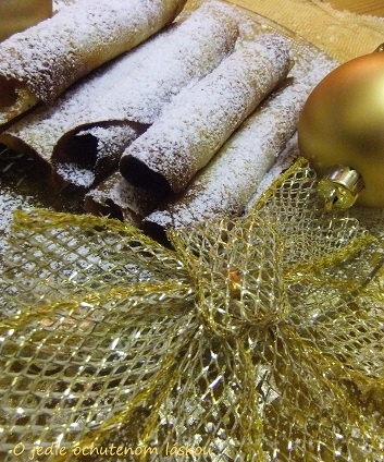 Sviatočné škoricové trubičky - obrázok 5