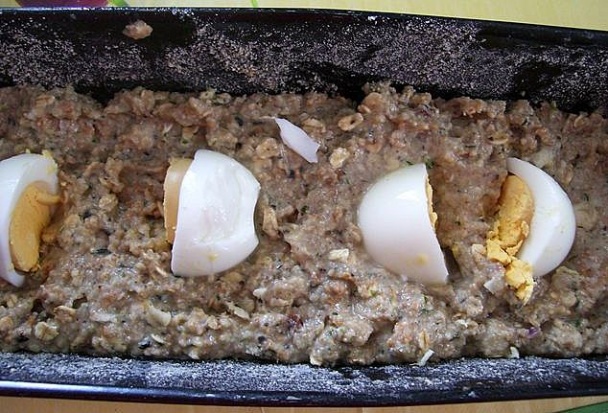 Výborná a lacná sekaná z chleba (fotorecept) - obrázok 5