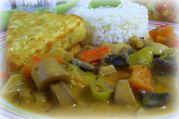 Guláš z húb a paprík - obrázok 5