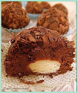 Kávové guličky s marcipánom (bez pridania vajec) - obrázok 1