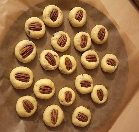 Pekanovo-orechové koláčiky s marcipánovou plnkou (fotorecept) - obrázok 6