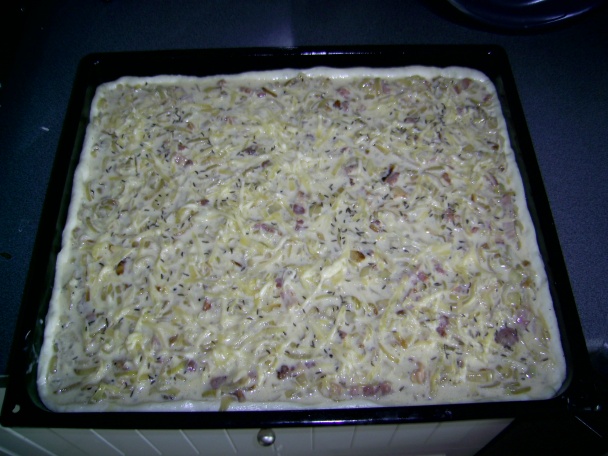 Cibuľový koláč / Zwiebelkuchen - obrázok 5