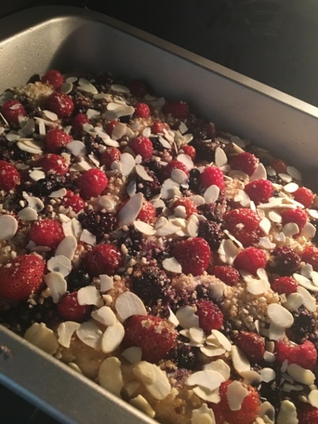 Dokonalý kysnutý koláč s letným ovocím (fotorecept) - obrázok 5