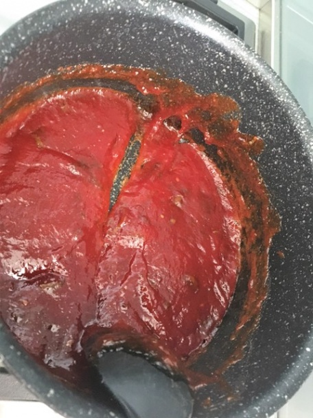 Jemný paradajkový džem s chilli a bylinkami - obrázok 3