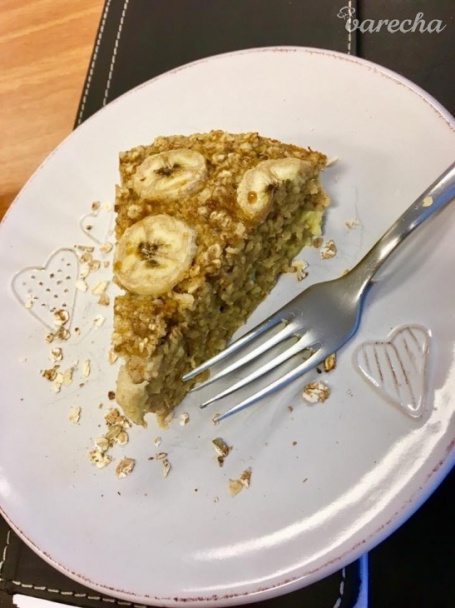Jednoduchý ovseno-banánový koláč - obrázok 3