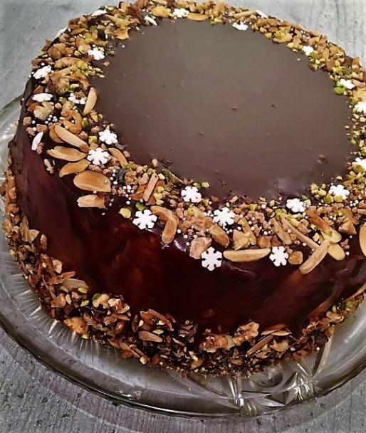 Luxusná mrkvovo-karamelová torta - obrázok 5