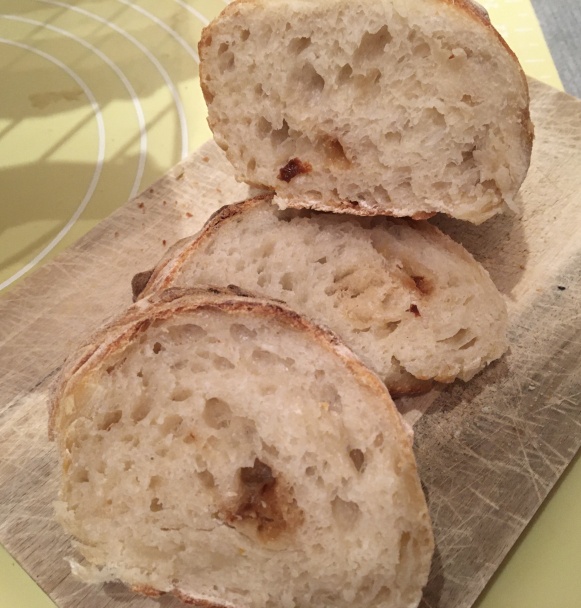 Švajčiarsky kváskový koreňový chlieb s cibuľou a sušenými paradajkami (fotorecept) - obrázok 7