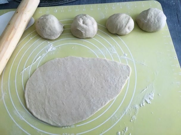 Kváskové rožky (fotorecept) - obrázok 3