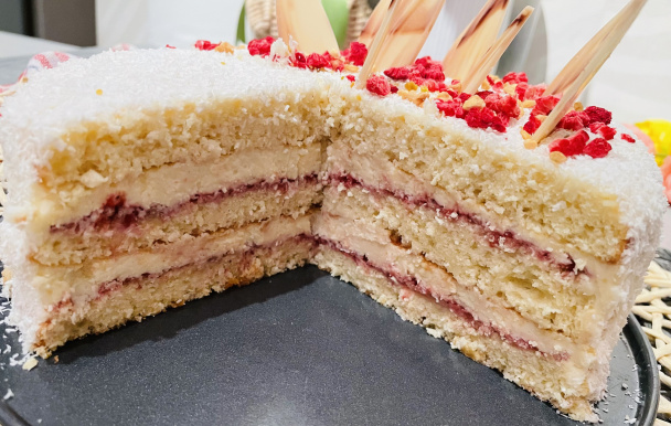 Jednoduchá kokosová torta - obrázok 4