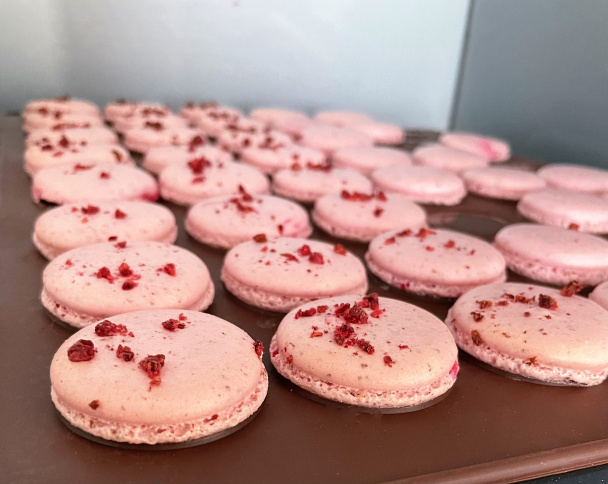 Malinovo-čokoládové makrónky (fotorecept) - obrázok 4