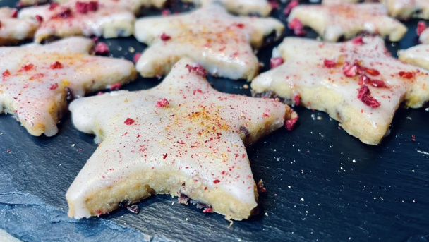 Krehké malinové hviezdičky (fotorecept) - obrázok 5