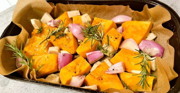 Polievka z pečenej hokkaido tekvice (fotorecept) - obrázok 1