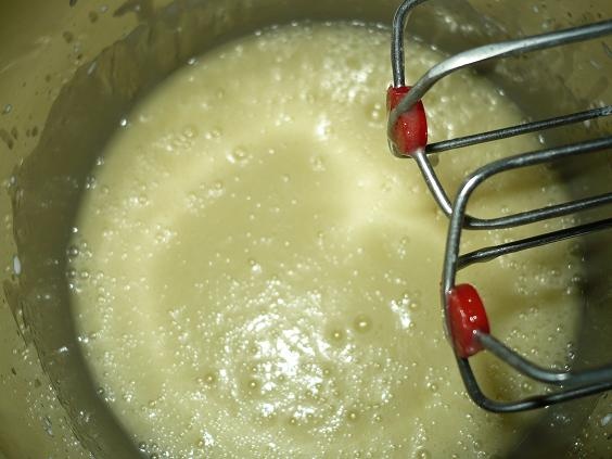 Jahodový zákusok s bielou čokoládou - obrázok 4