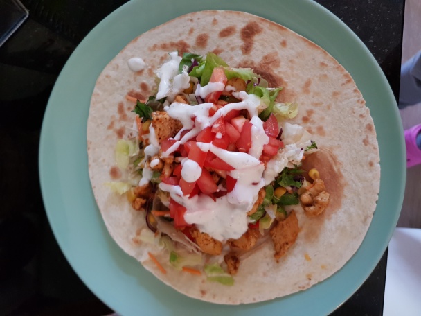 Gyros s kuracím mäsom v tortille (fotorecept) - obrázok 6