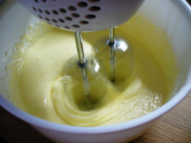 Svieži ríbezľový koláčik s bazovým želé (fotorecept) - obrázok 2