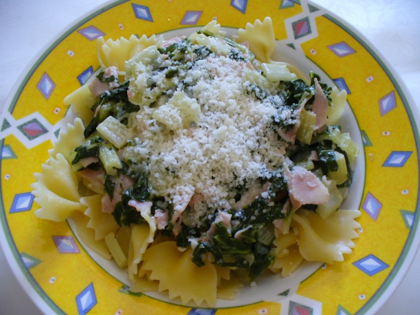 Cestoviny s mangoldom, šunkou a smotanou (fotorecept) - obrázok 8