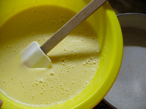 Bleskový koláčik s vaječným likérom (fotorecept) - obrázok 3