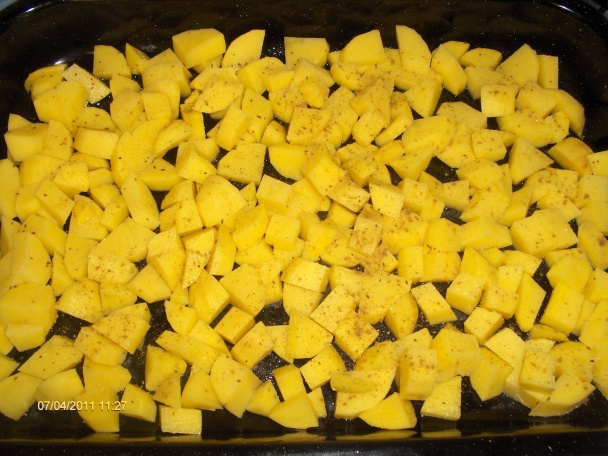 Zapekané zemiaky s mäsom na spôsob živánskej (fotorecept) - obrázok 1