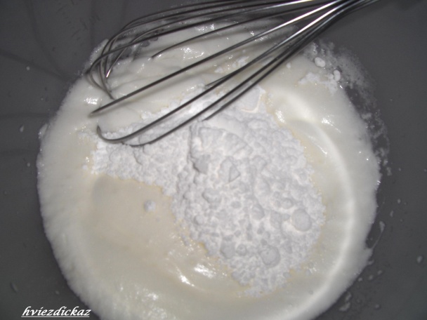 Pudingovo-piškótový zákusok (fotorecept) - obrázok 2