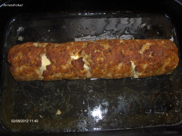 Fašírková roláda a lá pštrosie vajcia  - obrázok 6