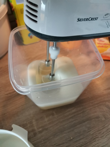 Vláčna tvarohovo-kakaová bábovka  - obrázok 4