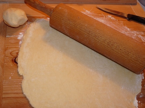 Cesnakový koláč s bryndzovou plnkou (fotorecept) - obrázok 4