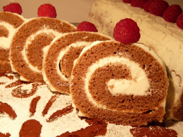 Roláda s chuťou bielej čokolády (fotorecept) - obrázok 15