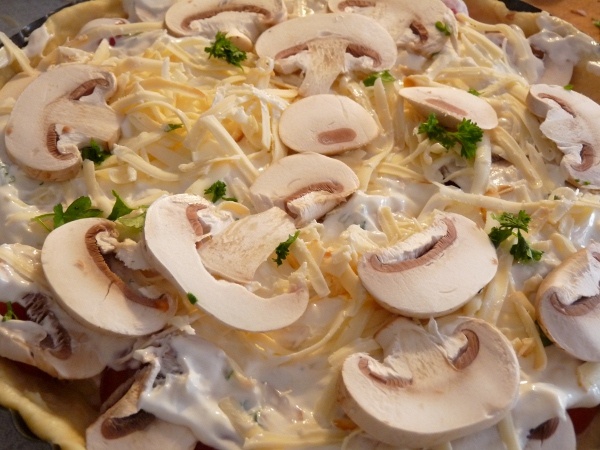 Syrovo-šampiňónový koláč (fotorecept) - obrázok 6