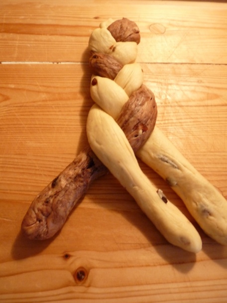 Domáca dvojfarebná vianočka (fotorecept) - obrázok 15