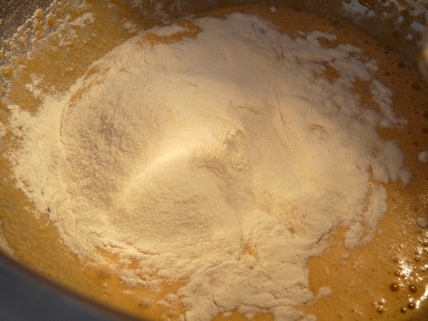 Jahodová roláda s lieskovcami (fotorecept) - obrázok 3