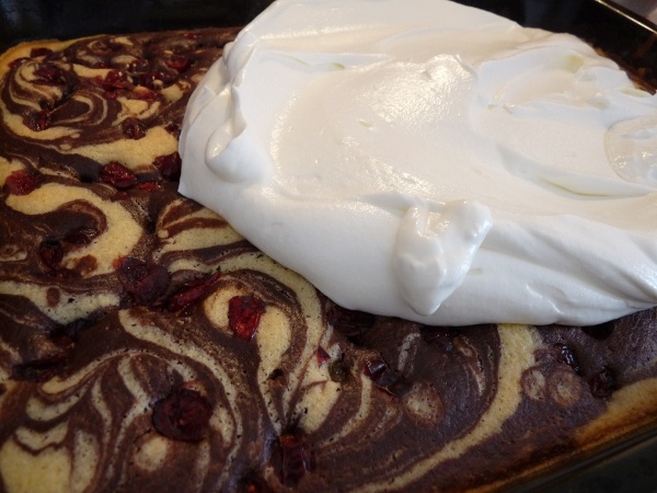 Mramorový koláč s brusnicami (fotorecept) - obrázok 13