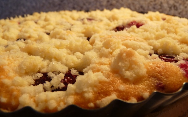 Černicovo-slivkový koláč s posýpkou (fotorecept) - obrázok 8