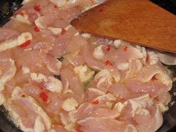 Moja rýchla čína - pražené rezance s kuracinou (fotorecept) - obrázok 3