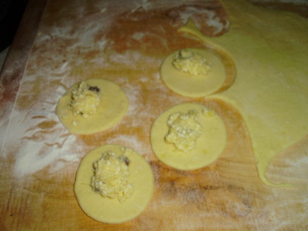 Zemiakové knedle plnené tvarohom - obrázok 1