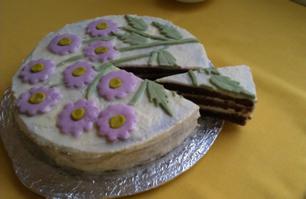 Kvetinková veľkonočná torta - obrázok 3