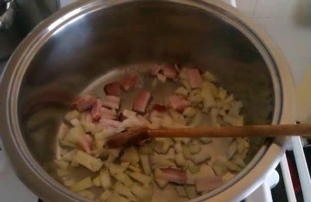 Fazuľová polievka so super haluškami (fotorecept) - obrázok 1