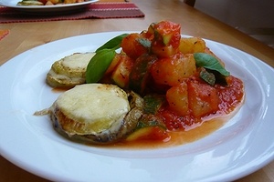 Zapečený baklažán so zemiakovým ratatouille - obrázok 4