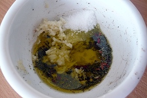 Jahňacie stehno na rozmaríne s pesto zemiakmi a dusenou zeleninou (fotorecept) - obrázok 5