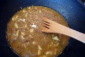 Jahňacie karí s mangom a hrozienkovým kuskusom (fotorecept) - obrázok 6