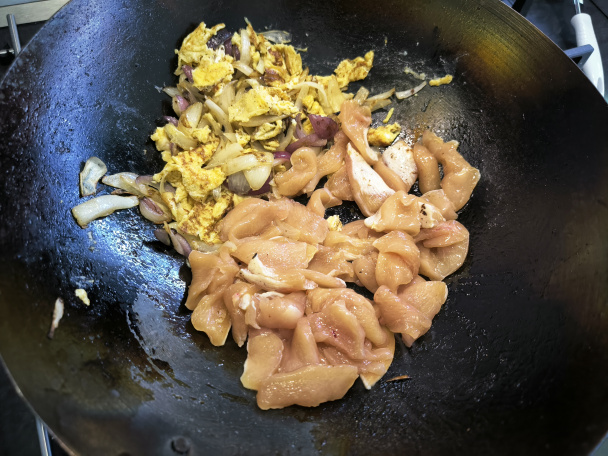 Ázijské opekané rezance (stir fry) (fotorecept) - obrázok 5