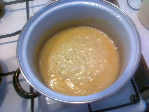 Zapekané zemiaky so syrovou omáčkou (fotorecept) - obrázok 2