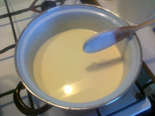 Zapekané zemiaky so syrovou omáčkou (fotorecept) - obrázok 4