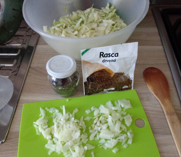 Sladkokyslá mliečna kapustová polievka (fotorecept) - obrázok 1