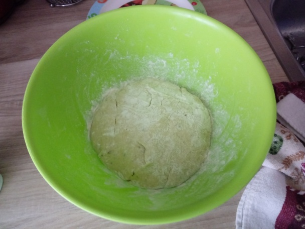 Slaný kysnutý cuketový koláč (fotorecept) - obrázok 2