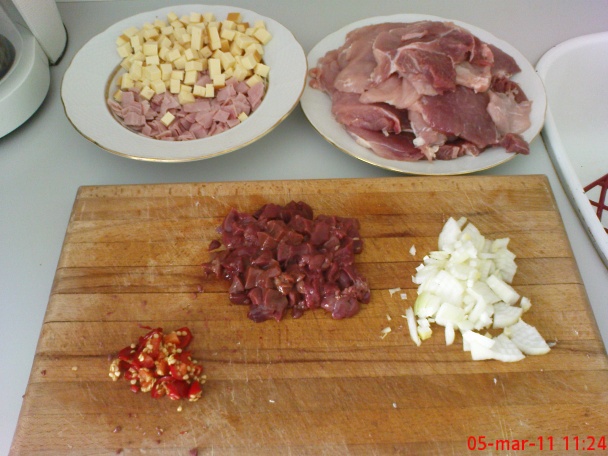 Angelikina pochúťka (plnené bravčové rezne) - obrázok 1