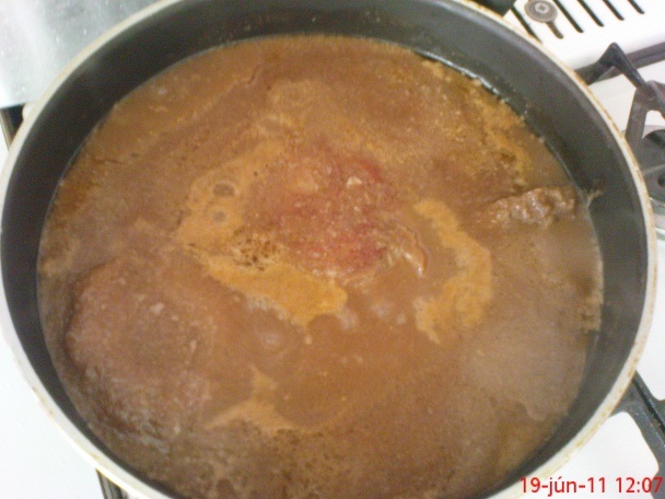 Dusené marinované hovädzie - obrázok 5