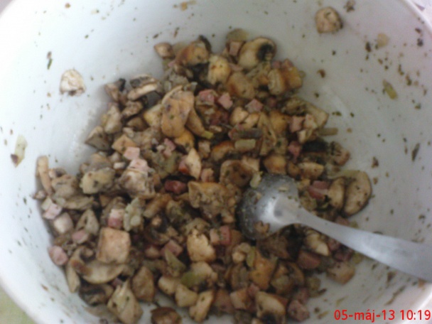 Plnené kuracie stehná na poľovnícky spôsob - obrázok 2